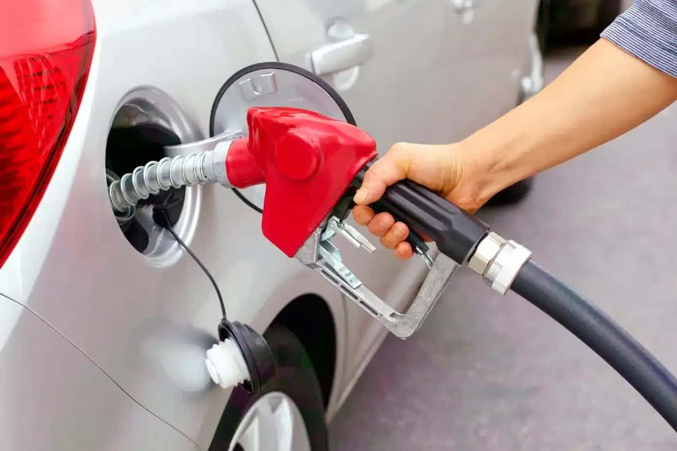 E32: segundo o MME, a decisão foi embasada por estudos conduzidos pelo Instituto Mauá de Tecnologia, que avaliaram o desempenho da gasolina com 32% de etanol (E32) em veículos leves e motocicletas | Foto: Reprodução/Exame