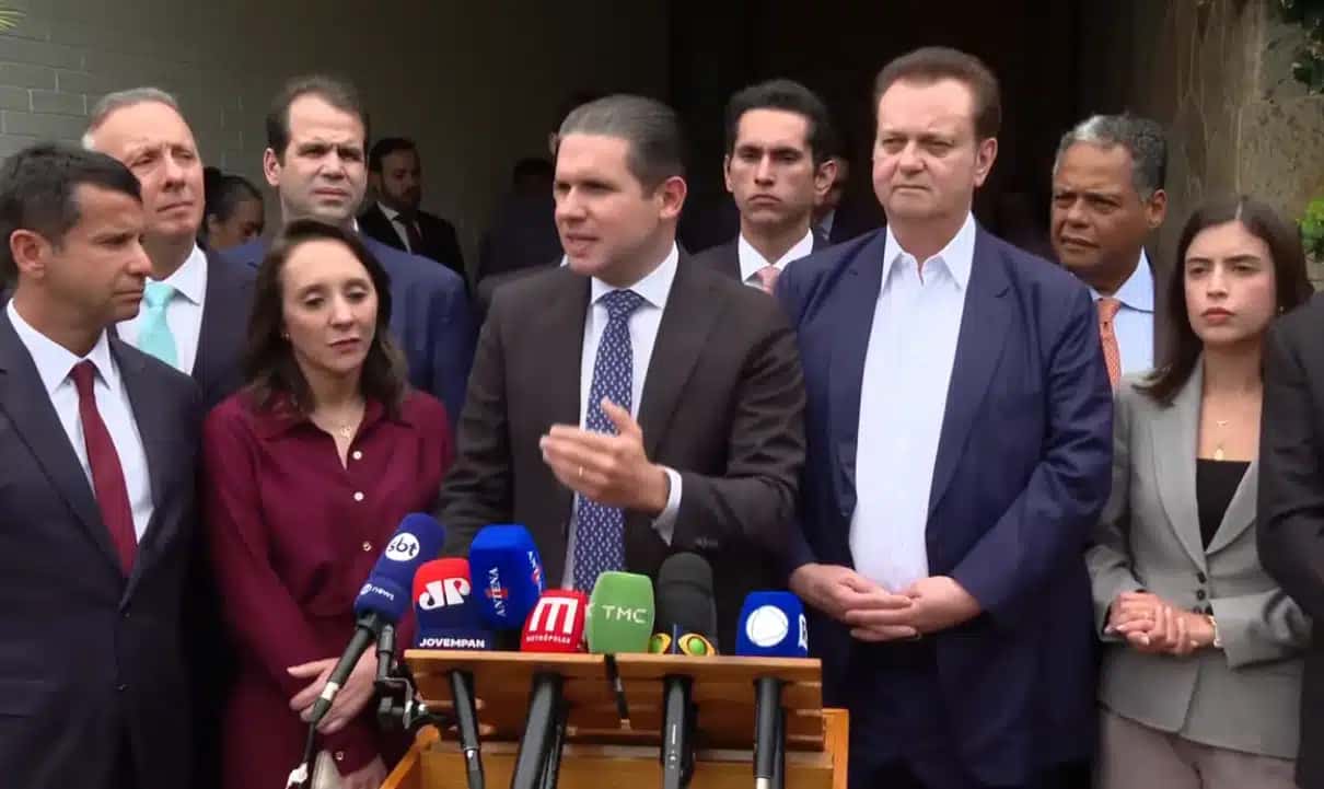 O presidente da Câmara, Hugo Motta (Republicanos-PB), e líderes partidários | Foto: Reprodução/CNN Brasil
