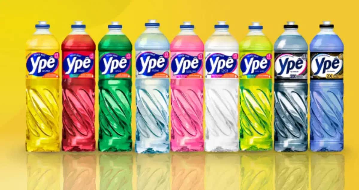 Linha de detergentes Ypê.