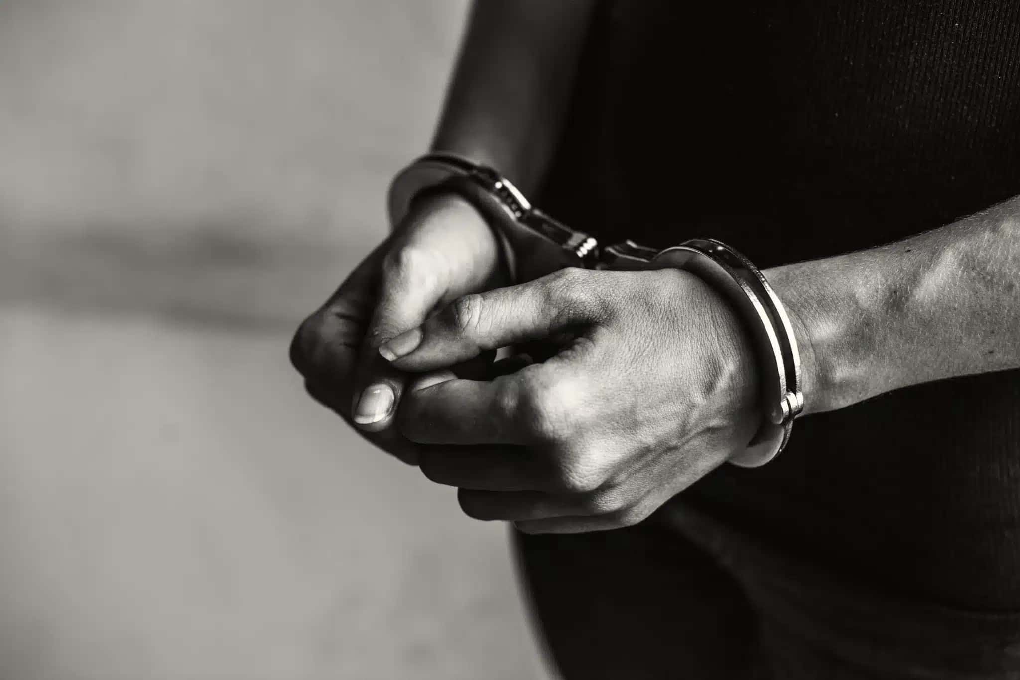 A Justiça do Ceará acolheu as denúncias do Ministério Público do estado e sentenciou, nesta última segunda-feira (19), um homem e uma mulher por homicídio duplamente qualificado e pela tentativa de homicídio contra torcedores após uma partida de futebol, no dia 28 de junho de 2023.