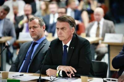 Bolsonaro reconhece ter exibido projeto a Freire Gomes, porém desduzia tentativa de revólver o Estado
