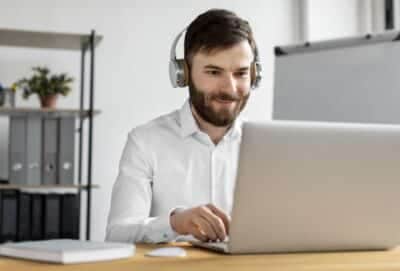 O Cruzeiro do Sul Virtual disponibiliza várias modalidades de cursos online sem custo