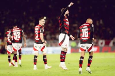 Imagem card com fundo