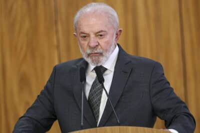 Lula: “Não estamos dispostos a sermos tratados como subordinados.”