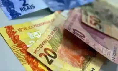 67% dos brasileiros estão endividados; pesquisa revela dados alarmantes sobre finanças pessoais