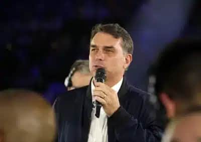 Imagem card com fundo