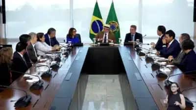 Lula sanciona lei que combate violência sexual contra crianças e adolescentes na internet