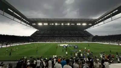 Imagem card com fundo