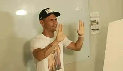 Cleitinho vota em Divinópolis e, ao assumir o governo de Minas, terá de renunciar ao Senado