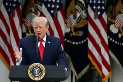 Trump ameaça Irã com bombardeios se não houver acordo nuclear, mas descarta guerra terrestre
