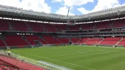 Brasil busca liderança contra a Argentina; veja escalações e onde assistir