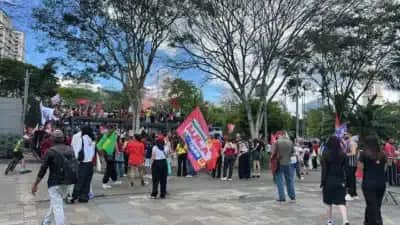 Mobilizações pró-Lula levam apoiadores às ruas no último fim de semana antes do 2º turno