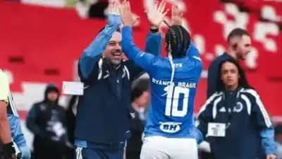 Cruzeiro vence o Bolívar por 3 a 0 e garante vaga nas quartas da Libertadores feminina