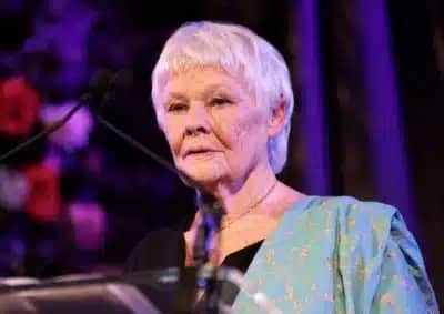 Judi Dench, a “M” de James Bond, diz que perda de visão a impede de seguir atuando