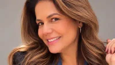 Nívea Stelmann admite que nunca fez beijo técnico em novelas: “Eu aproveitava”
