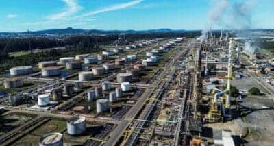 Petrobras mantém refino perto do limite, mas parada na Replan deve baixar utilização a 96% em 2027