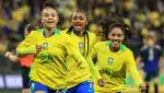 A seleção brasileira conquista amistoso contra o Japão, em casa, na Neo Química Arena