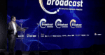 Broadcast reconhece líderes do mercado com palestra de Nouriel Roubini