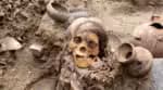 Descoberta de múmia milenar em obras de oleoduto no Peru