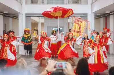 Imagem card com fundo