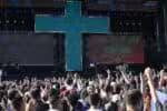 SP - SÃO PAULO/MARCHA PARA JESUS/PÚBLICO - GERAL - Multidão de fiéis durante a programação da 31ª edição da Marcha para Jesus 2023, na Praça Heróis da Força   Expedicionária Brasileira, próximo ao Campo de Marte, na Zona Norte de São Paulo, na nesta quinta-feira, 08 de   junho de 2023, feriado de Corpus Christi.    08/06/2023 - Foto: TIAGO QUEIROZ/ESTADÃO CONTEÚDO