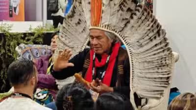 Imagem card com fundo