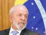 Alerta sobre cortes de gastos e argumento por uma mudança de rumo à esquerda surge em discussões no Partido dos Trabalhadores