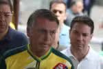 RJ - ELEIÇÕES/EX PRESIDENTE/JAIR BOLSONARO - CIDADES - Ex presidente Jair Bolsonaro votou na Vila Militar acompanhado dos filhos Carlos e Flávio e o candidato Ramagem, neste domingo (06). 06/10/2024 - Foto: PEDRO TEIXEIRA/AGÊNCIA O DIA/AGÊNCIA O DIA/ESTADÃO CONTEÚDO