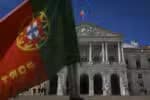 Portugal aprova pacote de medidas restritivas em relação à imigração; política pode impactar significativamente cidadãos brasileiros