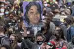 Ex-policial dos EUA recebe sentença de quase três anos de reclusão em decorrência da morte de Breonna Taylor