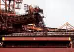 Navio carregado com minério de ferro em São Luís (MA) 
09/12/2011
REUTERS/Paulo Whitaker
