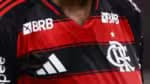 Jogador brasileiro precisa pagar mais de cinco vezes o valor da camisa do seu clube