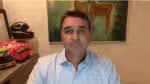 Bolsonaro retorna ao Brasil após complicações envolvendo a família