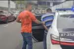 Suspeito é detido após arrombar área restrita e mantiver um casal como refém no RJ