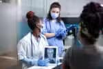 A UniCesumar disponibiliza bolsas de estudo completas em Medicina através do ProUni 2025.2