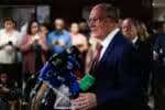 DF - EUA/TRUMP/TARIFAS/COMITÊ/REUNIÃO/ALCKMIN - POLÍTICA - O vice-presidente e ministro do Desenvolvimento, Indústria, Comércio e Serviços   (MDIC), Geraldo Alckmin, fala após comandar a primeira reunião do comitê com o   setor produtivo para debater as tarifas de 50% anunciadas pelos Estados Unidos   contra o Brasil, no Ministério do Desenvolvimento, Indústria, Comércio e Serviços   (MDIC), na Esplanada dos Ministérios, em Brasília, nesta terça-feira, 15 de julho   de 2025. Alckmin classificou a decisão do governo americano como absolutamente   inadequada.   15/07/2025 - Foto: WILTON JUNIOR/ESTADÃO CONTEÚDO