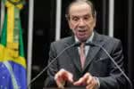 Ex-chanceler afirma que a tarifação expõe adversários de Lula como representantes de Trump em 2026