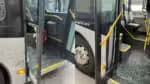 Homem arrombou porta de ônibus em ato de fúria em SP