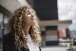 Reconhecer o próprio valor transforma a maneira como se vive, a forma de escolher e os relacionamentos