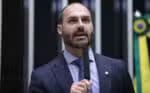 O novo argumento do Partido dos Trabalhadores para pedir a prisão do ex-presidente Eduardo Bolsonaro