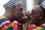 Parlamentares adotam procedimentos especiais para garantir direitos a pessoas LGBT+ na terceira idade