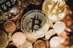 Trump Media acumula US$ 2 bilhões em bitcoin e promete continuar a investir