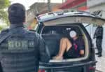 A Polícia Civil efetua a prisão de quase mil foragidos em operação realizada em São Paulo