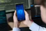 Usuários de iPhone demonstram menor atenção à segurança digital, aponta pesquisa