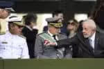 EUA cancelam encontros com militares do Brasil