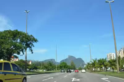 Imagem card com fundo