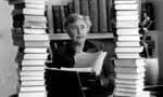 Qual a razão pela qual Agatha Christie é chamada de “rainha do crime”?