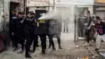 Polícia usa spray de pimenta contra organização não governamental em operação de desocupação na Cracolândia