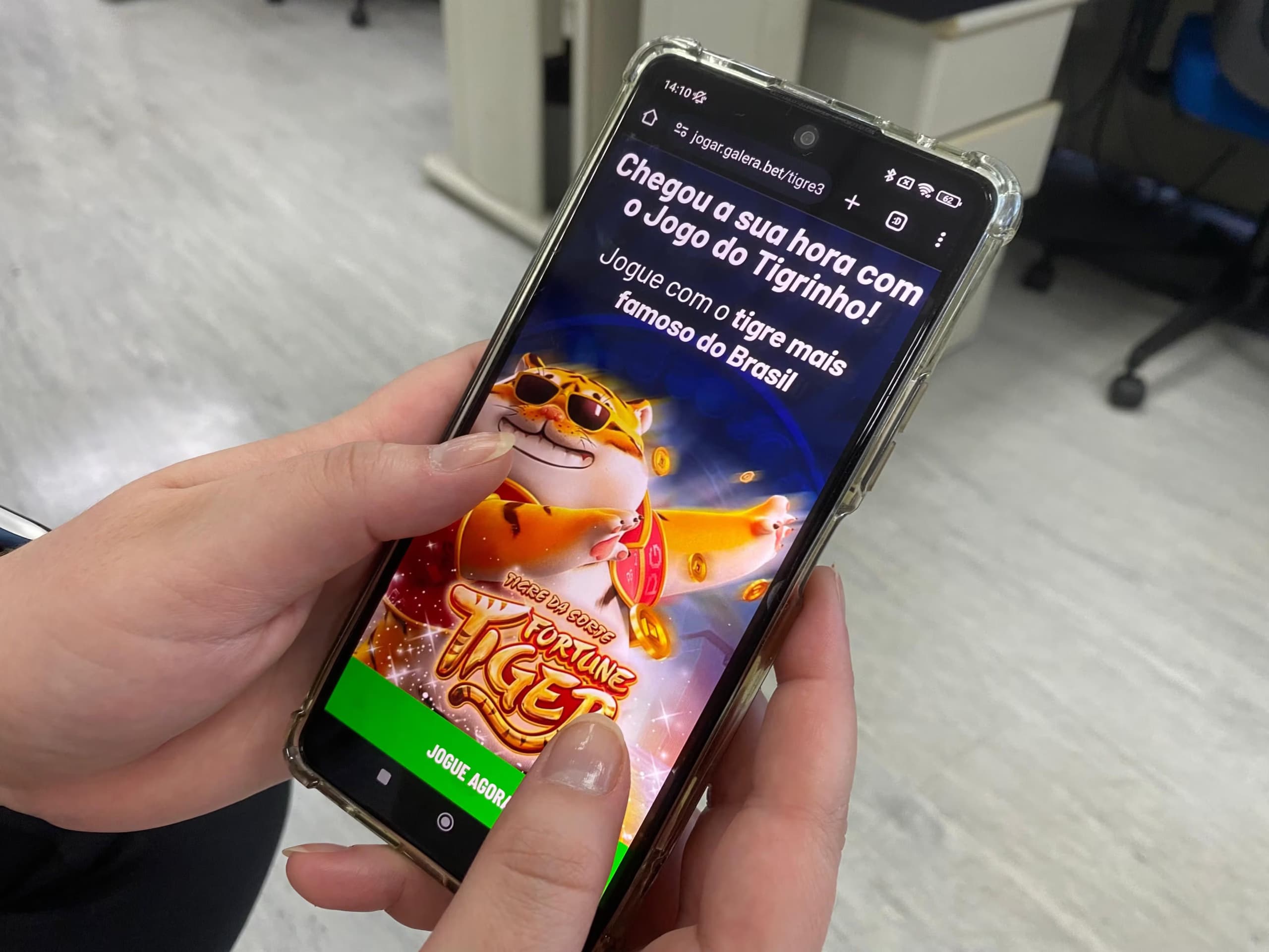 Usar o celular para jogar tigrinho durante o expediente configura infração que pode gerar demissão por justa causa?