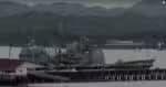 Navio de guerra americano encalha no Canal do Panamá